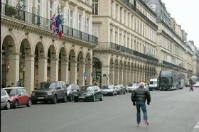 PARYŻ PO RAZ PIERWSZY / image_0109.jpg